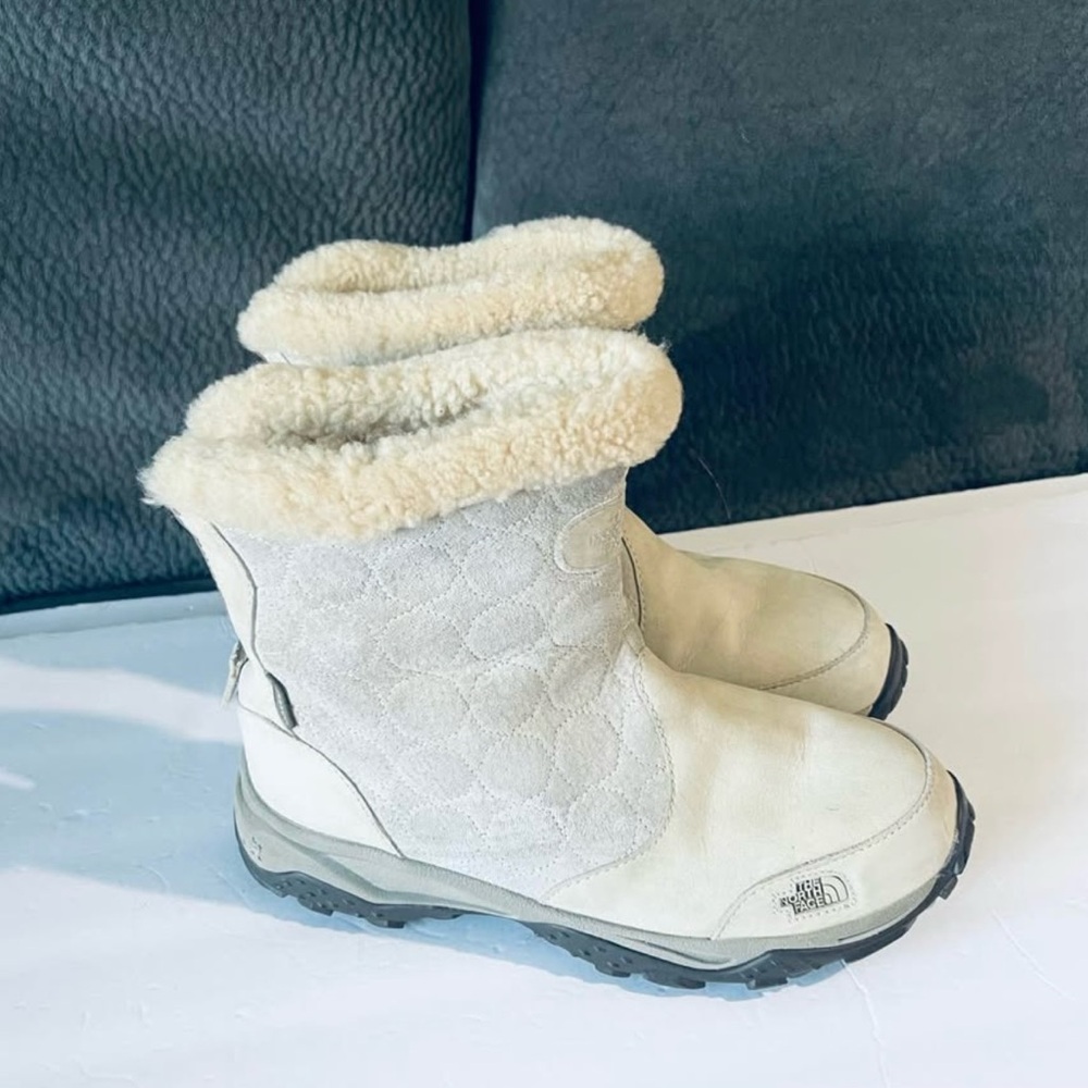 The North Face Sz 10  Off-White Winter Ankle Boots Women’s - Picture 2 of 6